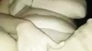 مثقوب الهرة الآسيوية الجنس عرقي التنفس اللعب