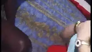 ميلف أوروبية تُدمر بواسطة قضيب أسود ضخم