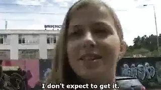 المرة الأولى للشاب الصغير مع سيدة ناضجة