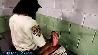 جلسة نكاح بقضيب جلدي مرصع