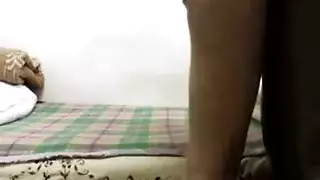 جنس مصري حار: أفخاذ عارية تتوسل لحركة خشنة