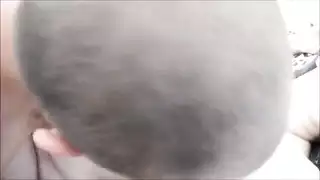 ينيك اخته من الخلف وهيه تلبس تراكسود