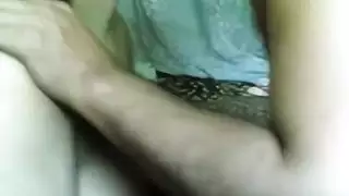 شاب وخطيبته المصرية