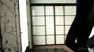 نيك تبريد الكس مترجم