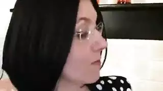 المحترف الطبي يمارس الجنس مع مساعدته الراغبة في العيادة