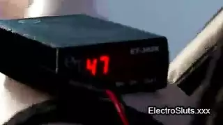 تدليك كهربائي مثلية مبلل: ألسنة وألعاب على البظور