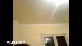 بنت عربيه بتحكي كلام ساخن