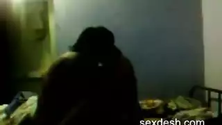 فتاتين يغتصبون فتاه في الباص