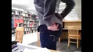 شراميط مصريات يقلعن ملابسها وتعرض نفسها امام الكامي