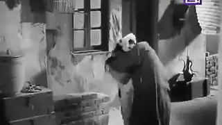 أفلام جنس عربية تقليدية: قبلة فرنسية رطبة تقود إلى جنس جامح