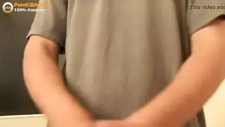 ثلاثي إكس إكس إكس صعب: ملكات الثدي العارية وقضيب موهوب