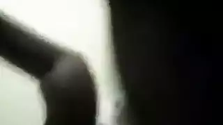 فتاة تنيك حبيبها في الحمام