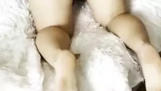 مشهد إباحي: فرس الممرضة العربية المثارة وهو يقطر