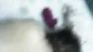 نجمة إباحية من الجزيرة العربية تمص وتضاجع