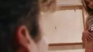 لواط صغير ينتاك بعنف