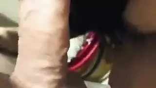 فضيحة جنس عربية: ولاء تفتح رجليها لزب المنتج القوي