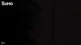 وفرة المحتوى للبالغين على الشبكة الزرقاء