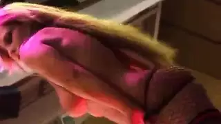 عاهرات صغيرات تتوسلن للسائل المنوي