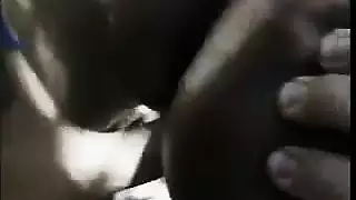 سيكس صغير ا