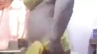 حفلة رقص بعري كامل مع عاهرات مثيرة