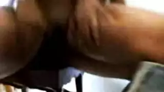 قضيب هائل يضرب فرجًا ضيقًا