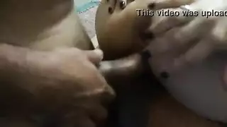 مؤخرة كبيرة في الباس