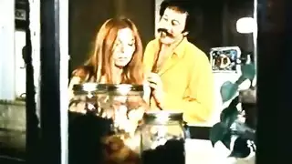 حديث جنسي فاحش مع فتيات مشهورات ينتهي بحفلة جنسية مع نزول السوائل