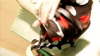 بنات بتضرب سبعه ونصف مع بعض