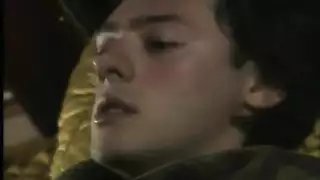 أفلام إباحية قديمة: فتى إيطالي مفتول العضلات ينكح امرأة ناضجة بشدة