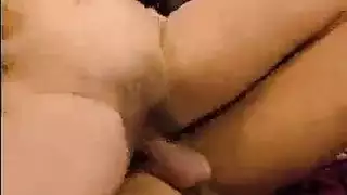 إباحية ألمانية كلاسيكية: نساء محبات للسائل المنوي الدافئ