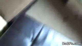 سيكس سحاق صديقتي تدعك كسي تحت الطاولة