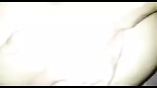 حفلة جنس أفغانية: مهبل جامح وشرج صارخ