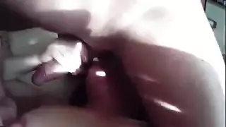 أنبوب إباحي مجاني: عرض تجسسي على الشاطئ مع عاهرة ناضجة مثيرة