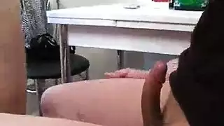 جلسة شرجية خشنة: إيلاج عميق ومكثف في المؤخرة