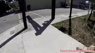 يتعرف على الشقراء الجميلة في الشارع ويأخذها على منزل لكي تركب زبه بكسها الجميل