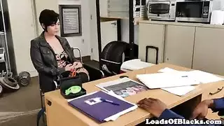 شريط نيك صعب لزوجة أوروبية خائنة