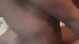 الحلمات زوجة في الثلاثية موانئ دبي