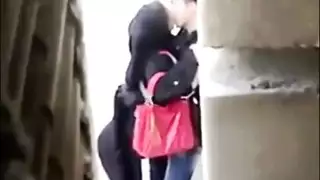 تحرش في بنت في التوكتوك