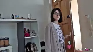 الآسيوية الجنس الشرجي مبلل طالب علم