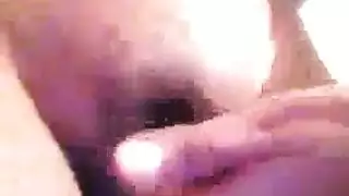 تدريب الديوث: الأب يتعلم تنظيف القذف الداخلي