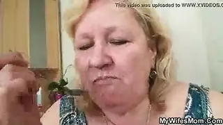 سحاقيات لعق وجنس فموي صريح