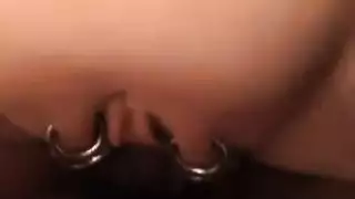 ملكات وقحات يدمرن عبيدًا ذكورًا طائعين