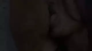 بنت شرموطه جسمها كرباج