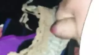 شم سراويل أمي قبل الممارسة