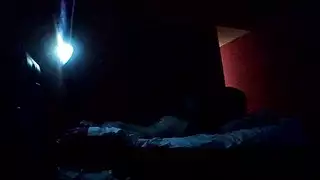 مغامرة أندريا الخلفية: تفحص فرج سحاقي وإدخال الأصابع