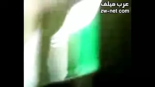 إباحية زوجين – نيك من فتحتين قاسي وقذف على الوجه