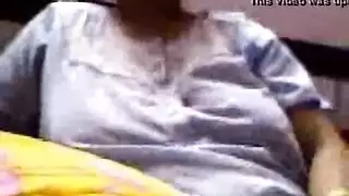 نساء متزوجات يُستخدمن كعبيد جنس في أفلام إباحية صريحة