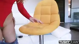 هوس شرجي صريح: فعل دخول خلفي ماهر