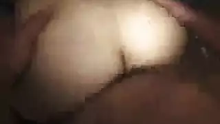 حفلة جنس أجنبية: نجوم أجانب في محتوى إكس إكس إكس