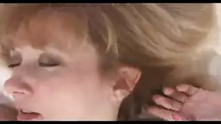 بتكلم حببها ف تلفون سكس فون